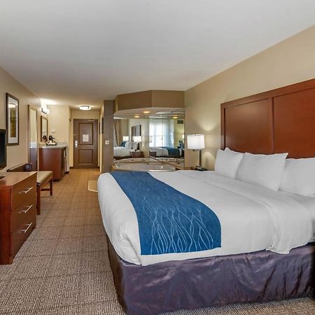 Comfort Inn & Suites Northern Kentucky Wilder Buitenkant foto