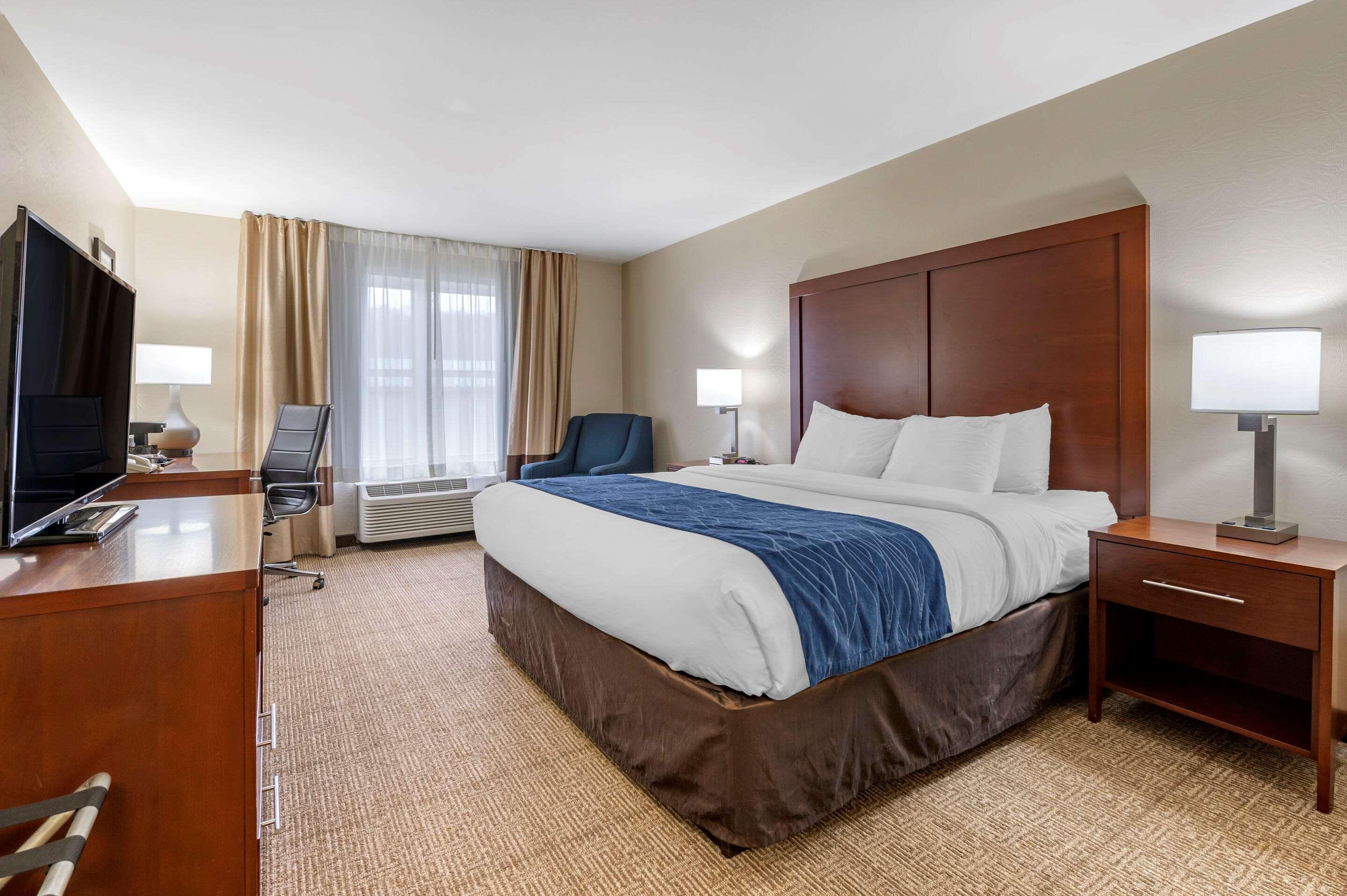 Comfort Inn & Suites Northern Kentucky Wilder Buitenkant foto