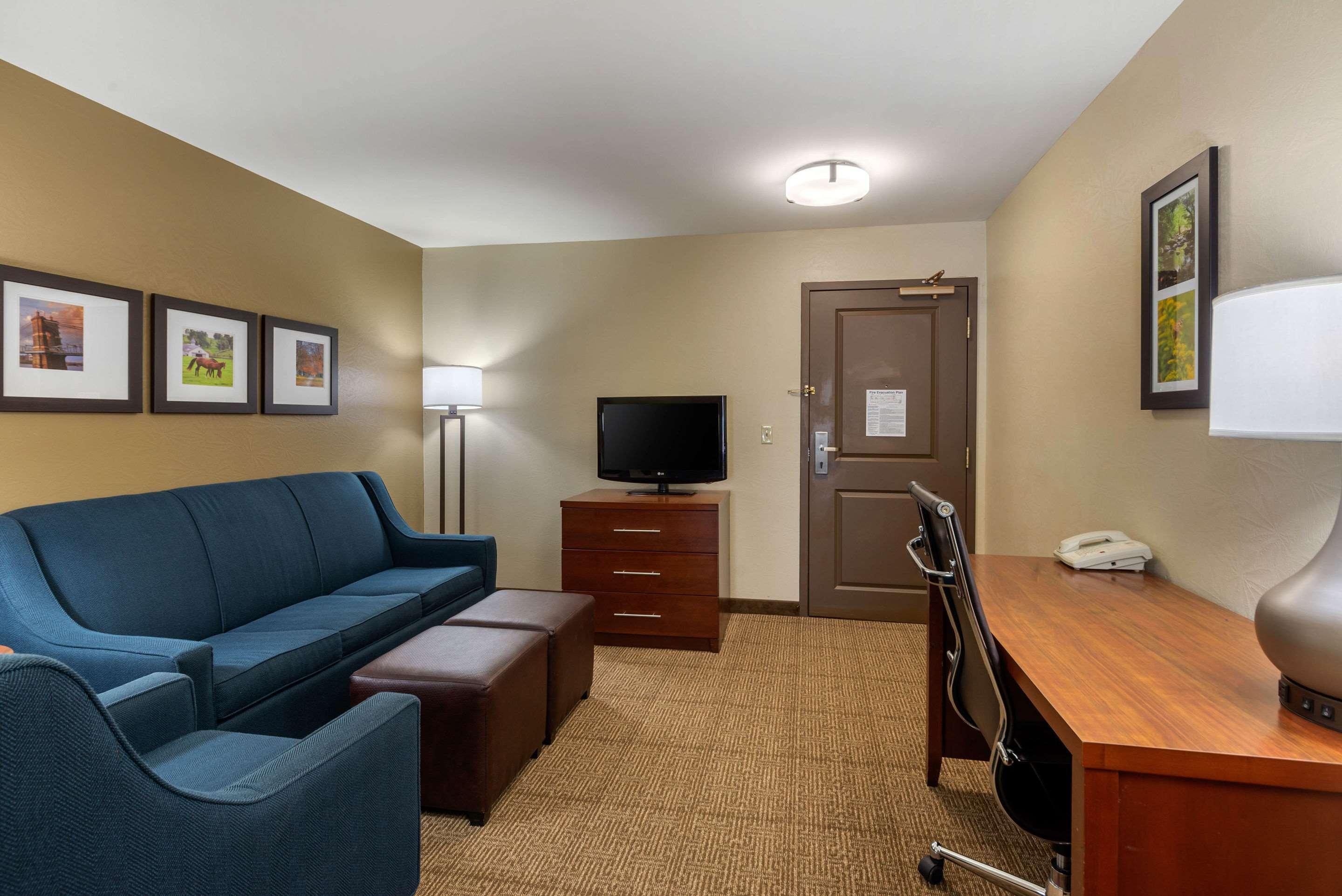 Comfort Inn & Suites Northern Kentucky Wilder Buitenkant foto
