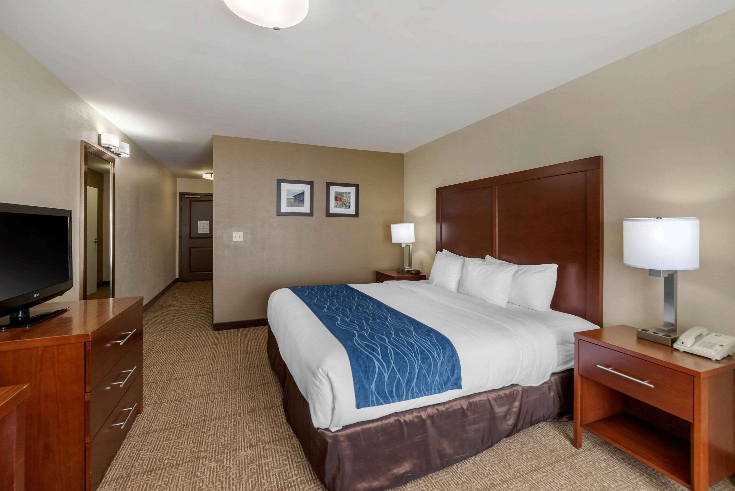 Comfort Inn & Suites Northern Kentucky Wilder Buitenkant foto