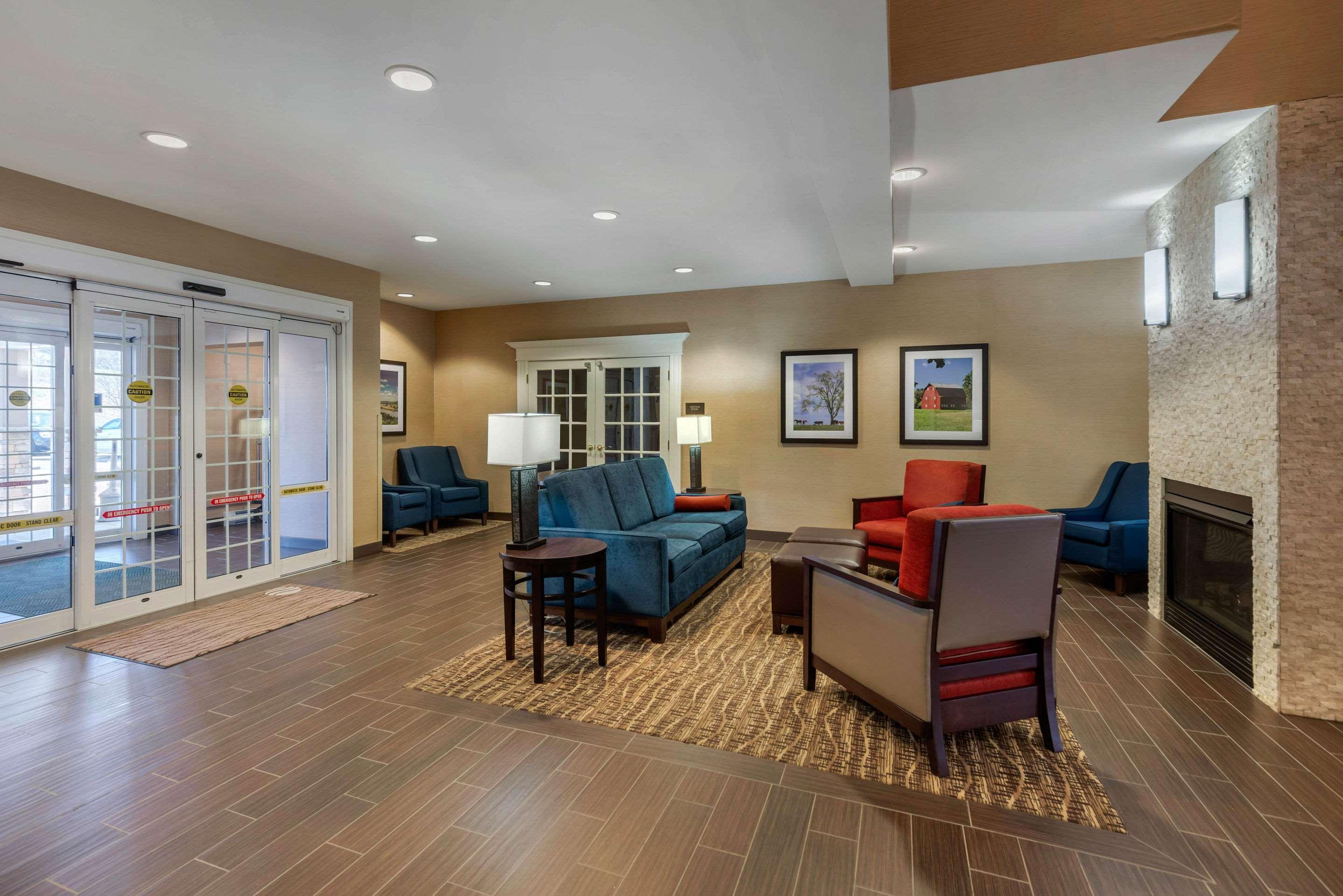 Comfort Inn & Suites Northern Kentucky Wilder Buitenkant foto