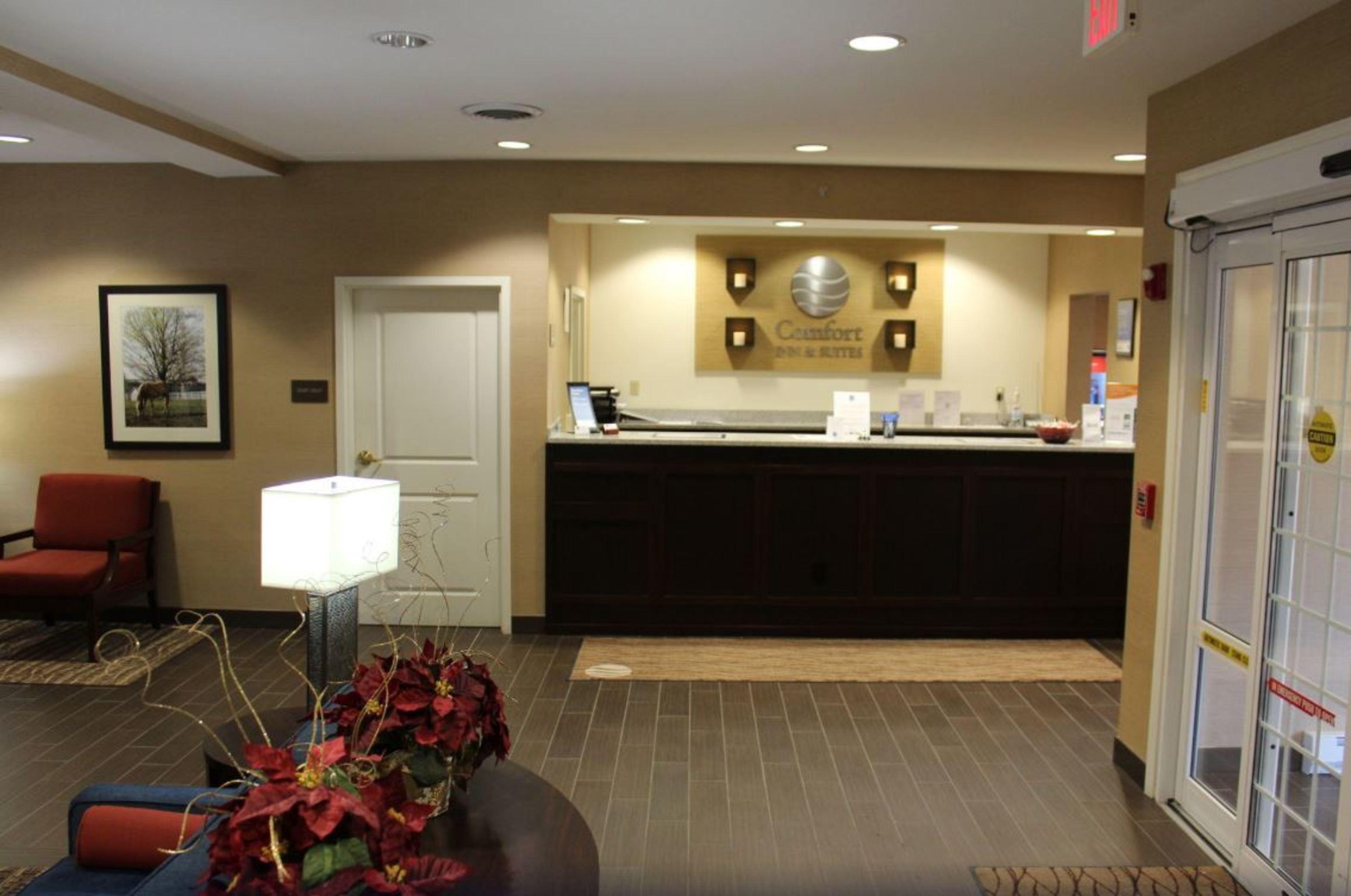 Comfort Inn & Suites Northern Kentucky Wilder Buitenkant foto