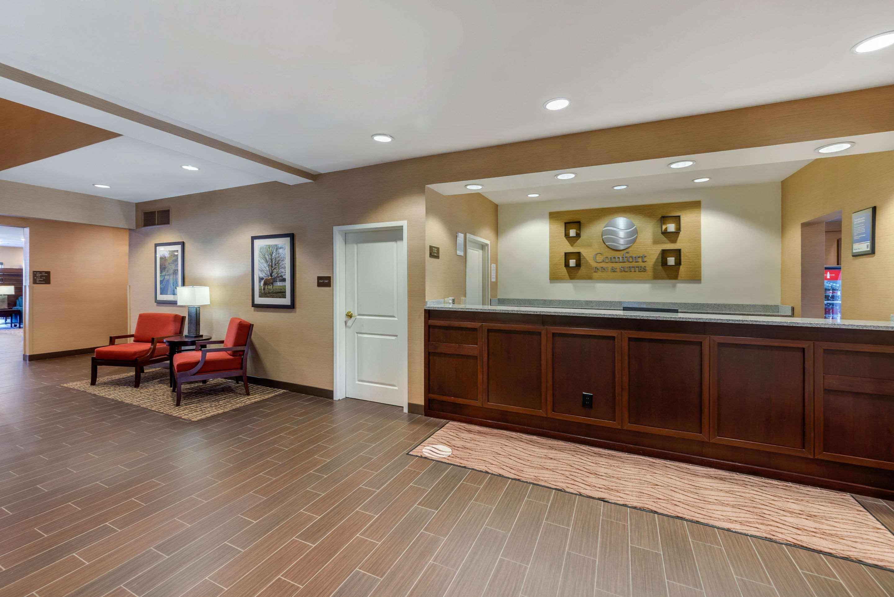 Comfort Inn & Suites Northern Kentucky Wilder Buitenkant foto