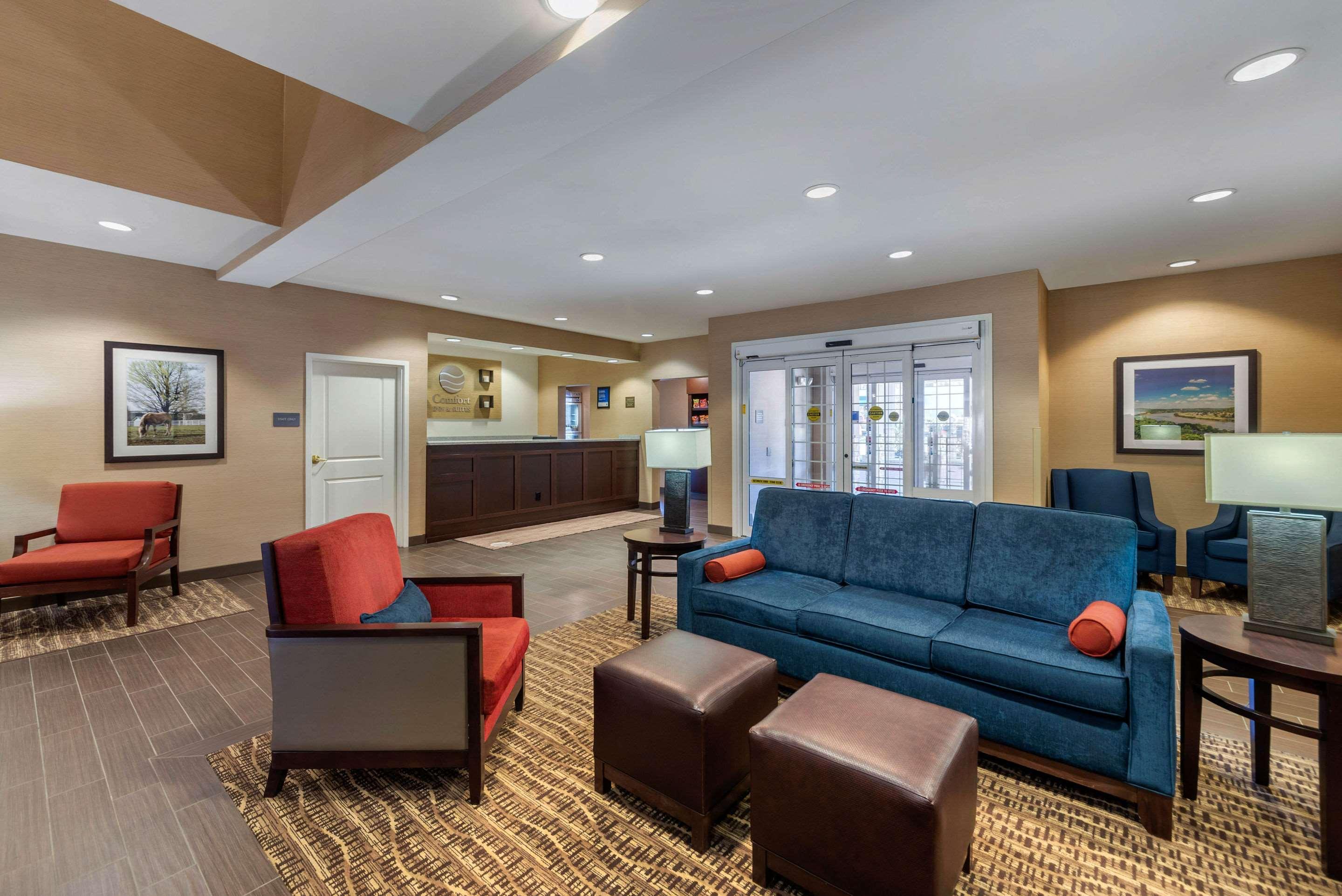 Comfort Inn & Suites Northern Kentucky Wilder Buitenkant foto