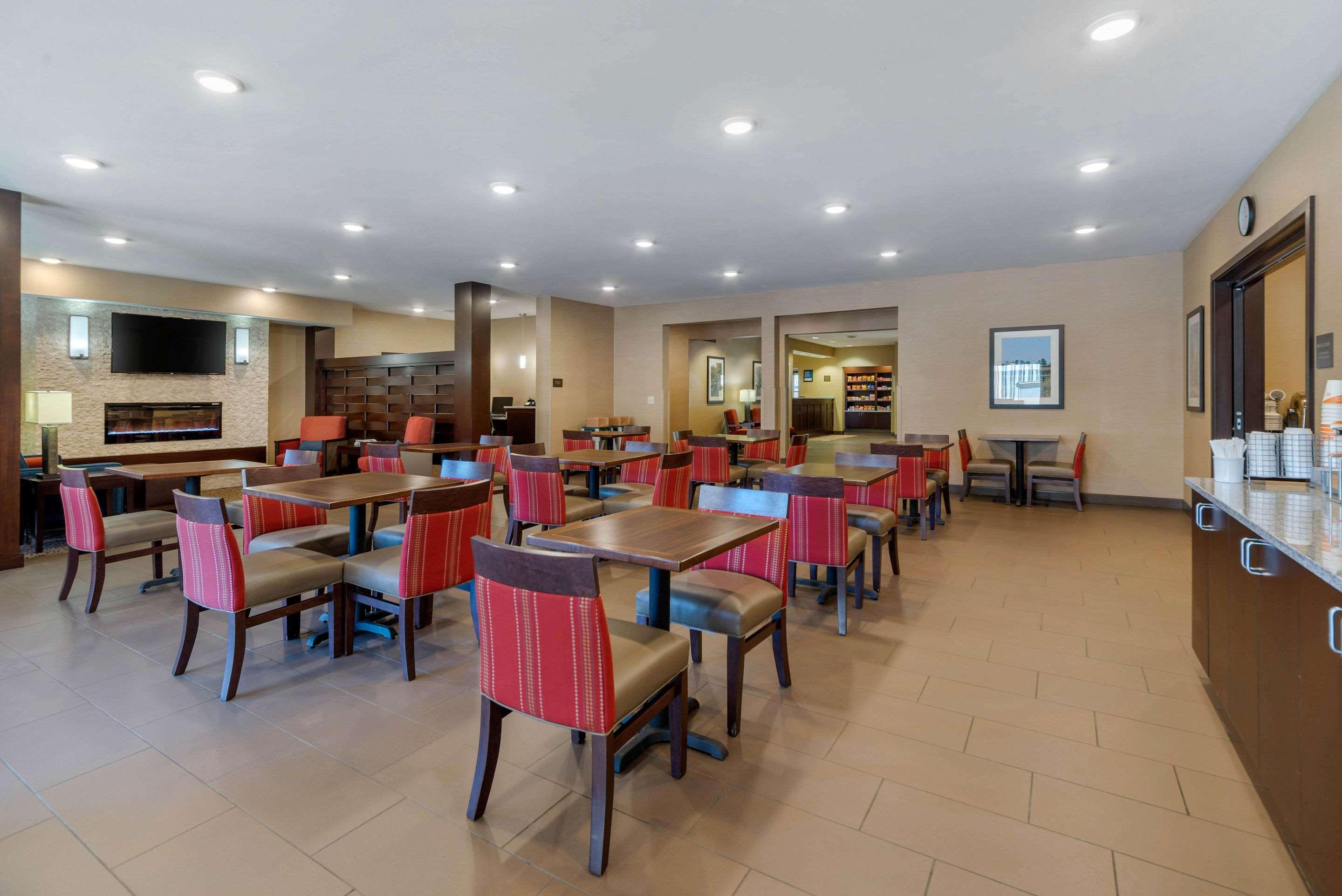 Comfort Inn & Suites Northern Kentucky Wilder Buitenkant foto