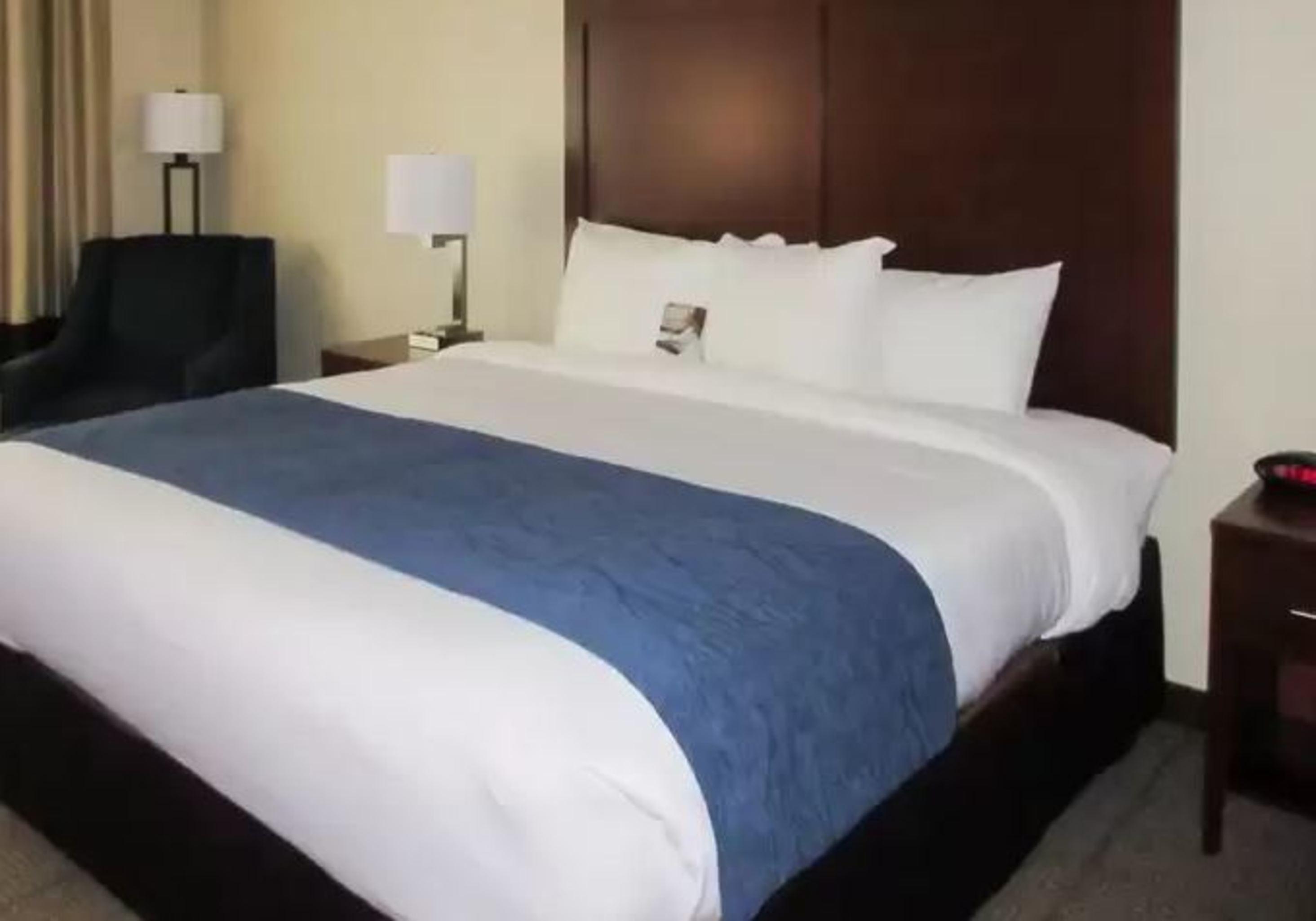 Comfort Inn & Suites Northern Kentucky Wilder Buitenkant foto