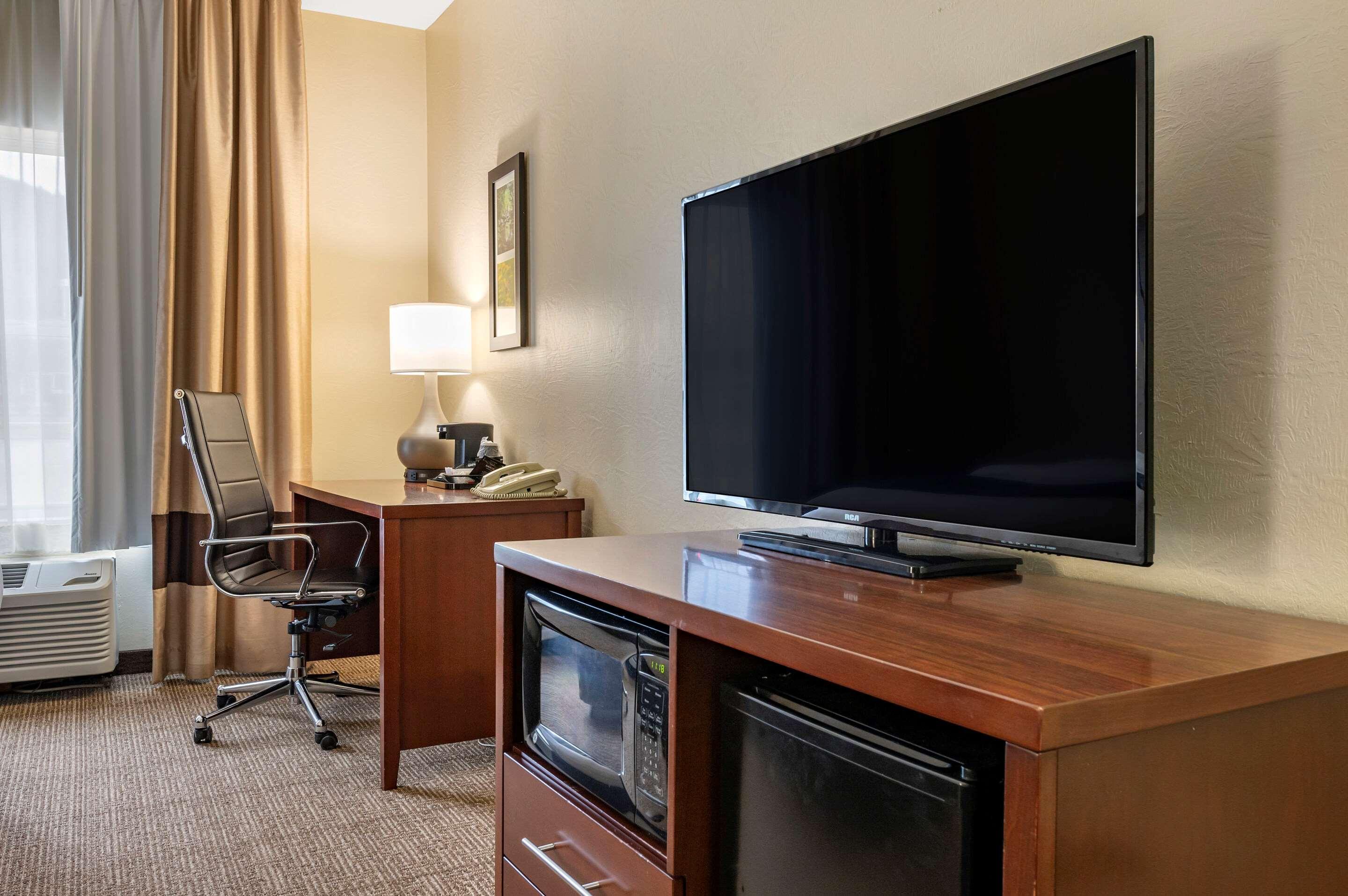 Comfort Inn & Suites Northern Kentucky Wilder Buitenkant foto